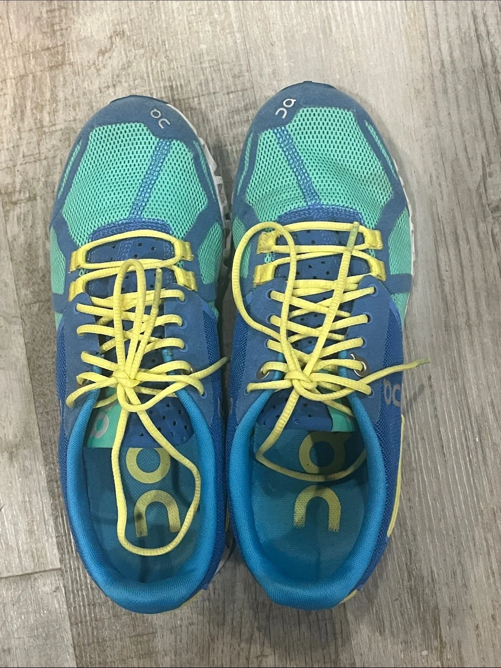 On Running Kids Sneakers in Teal, Blue & Yellow